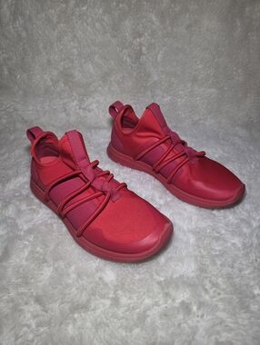 SKYE Footwear The Rbutus EL Scarlet Sneakers Women's 5.5 Men's 4 Red Unisex